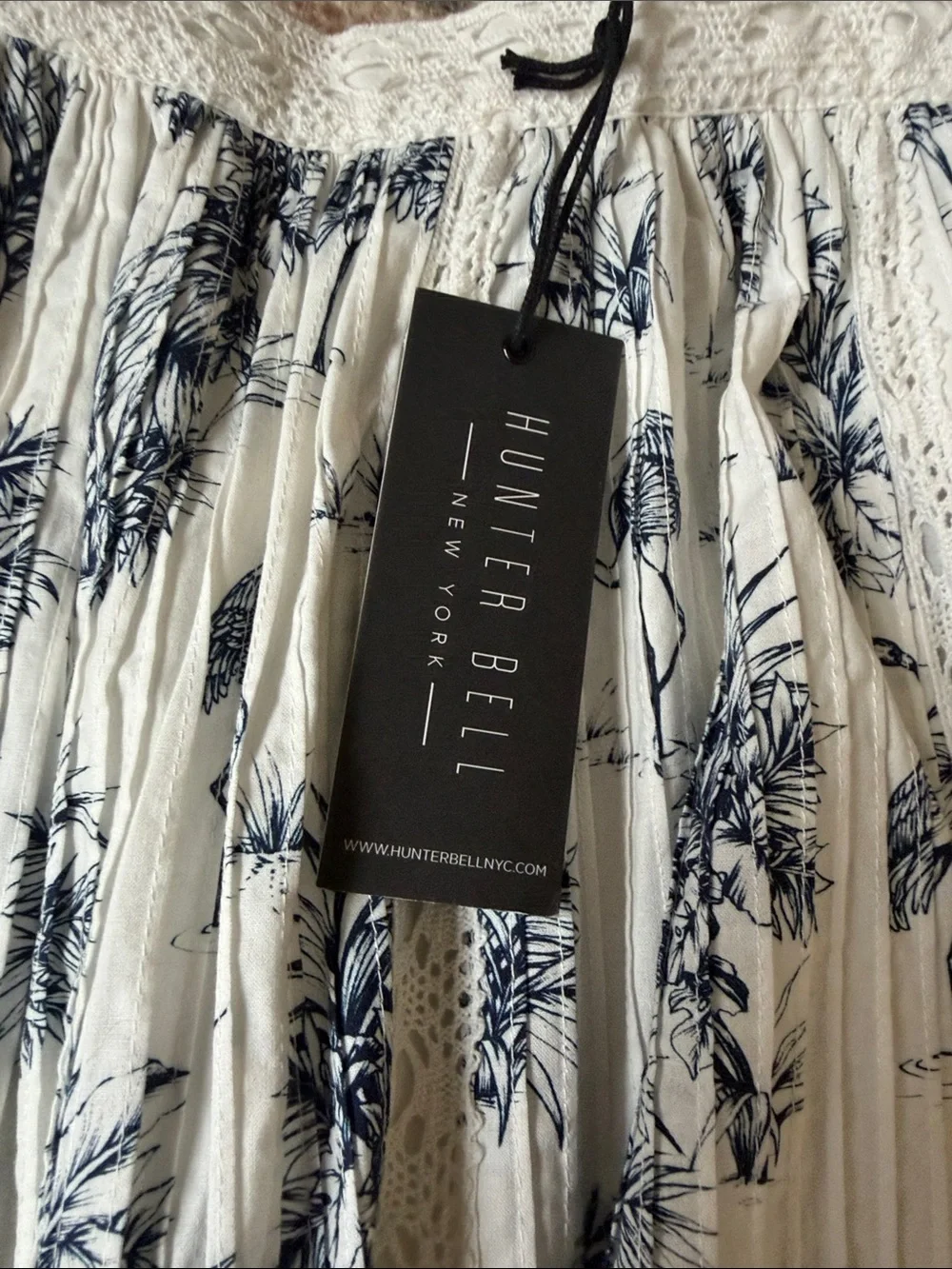 HUNTER BELL HUNTER BELL
Women's Wilson Skirt | Size 8 NWT - Picture 5 of 8